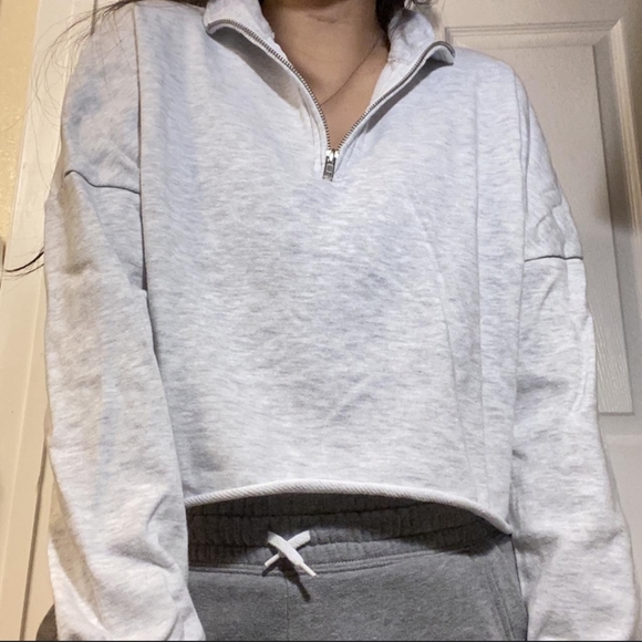 Garage long sleeve CROP top - Picture 3 of 3